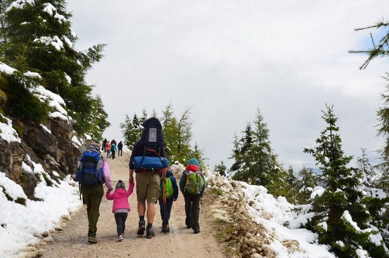 Top 20 cazări în munții României – Confort & Priveliști