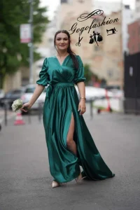 Rochie eleganta din satin Grecia Maneci 3 4 si crapatura pe picior